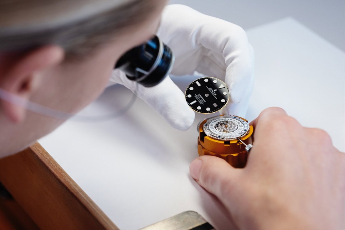 Memasang Jam Tangan Rolex - Butik Rolex Pulau Pinang