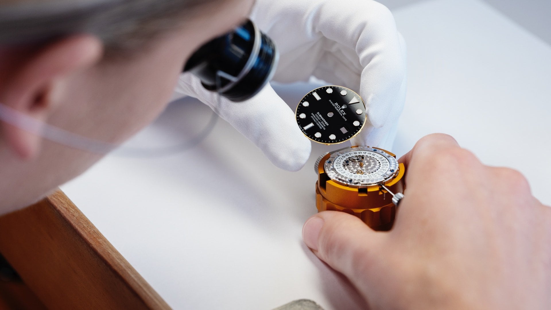Memasang Bahagian Rolex - Butik Rolex Pulau Pinang
